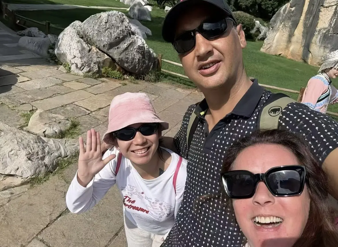 Guests enjoying Yunnan together