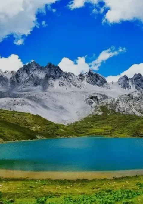 Traveller beside Black Lake